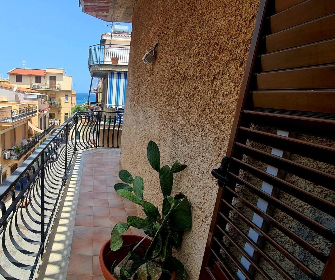 A Casa Di Sasy Apartment Palermo Exterior photo